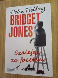 Helen Fielding Bridget Jones Szalejąc za facetem