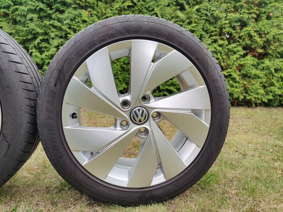 Koła felgi 17 cali Volkswagen VW golf opony Goodyear Eagle F1
