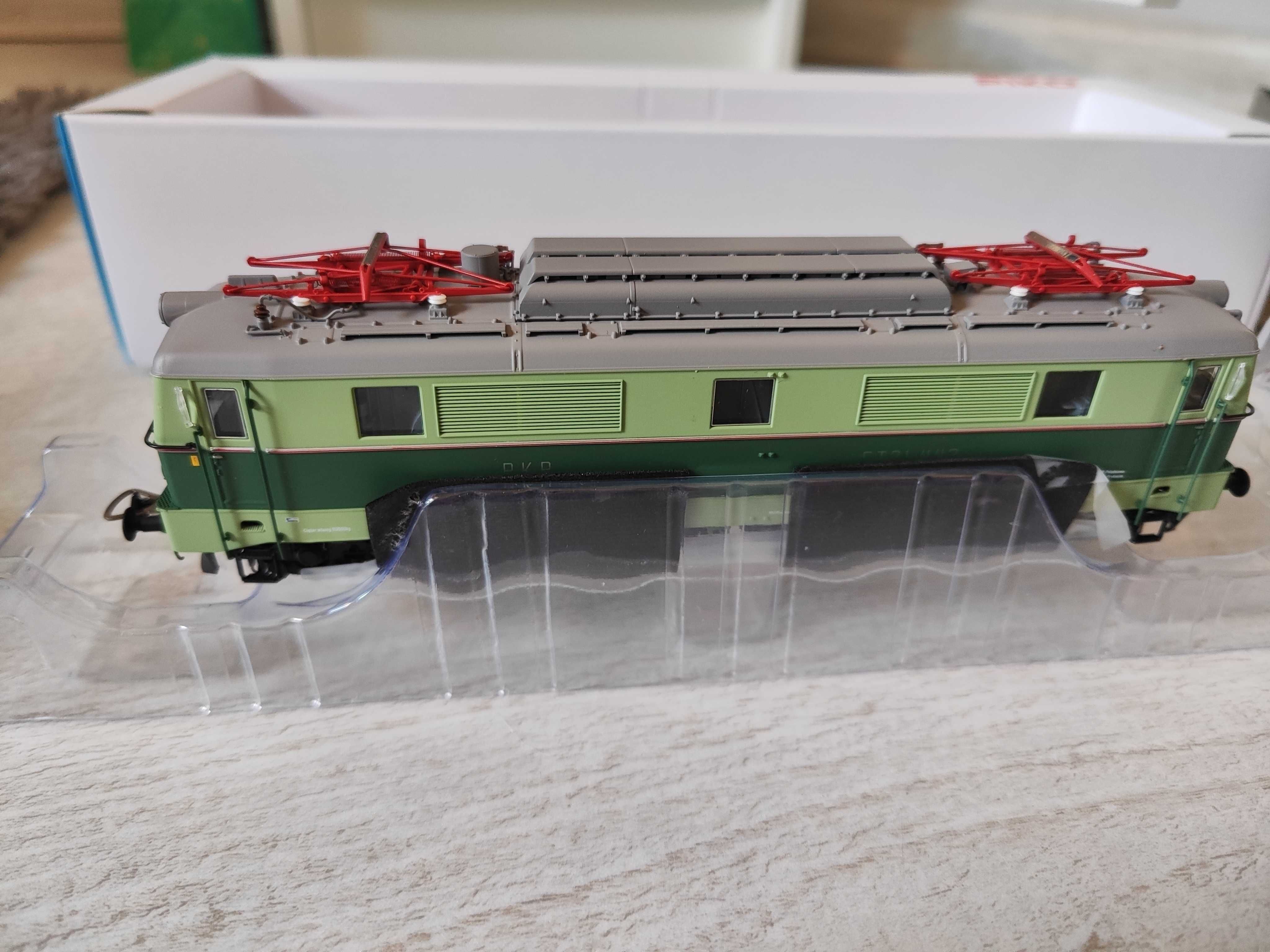 Lokomotywa ET21 Piko 51603 H0