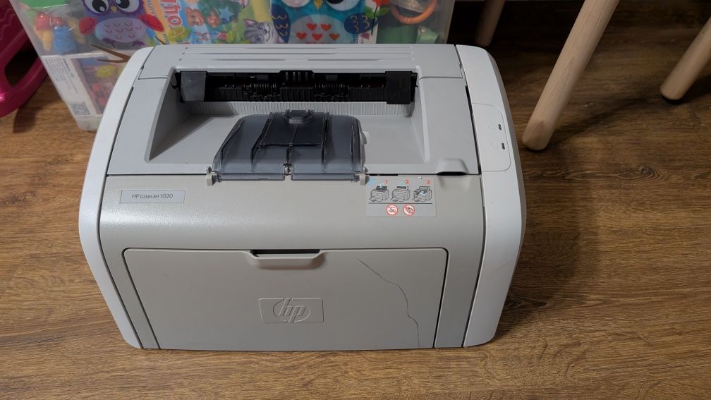 Принтер HP Laserjet 1020