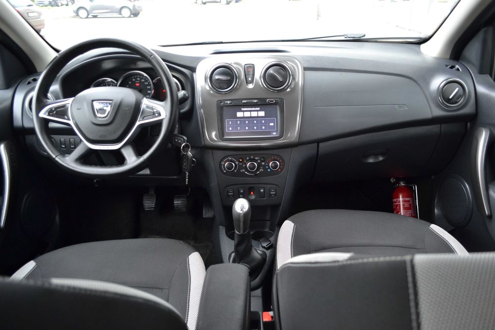 Dacia Sandero Stepway 0.9TCe 90KM**Navi**Tempomat**Czujniki parkowania