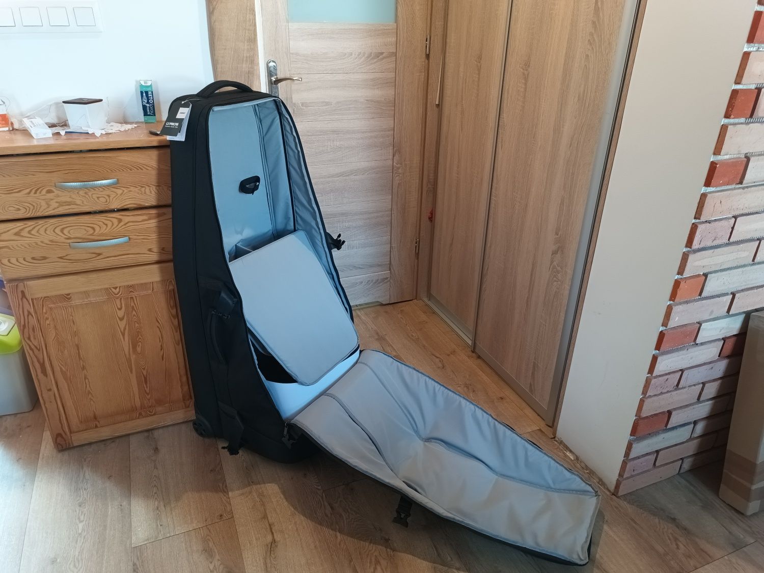 Bose L1 Pro16 System Roller Bag 2 kpl