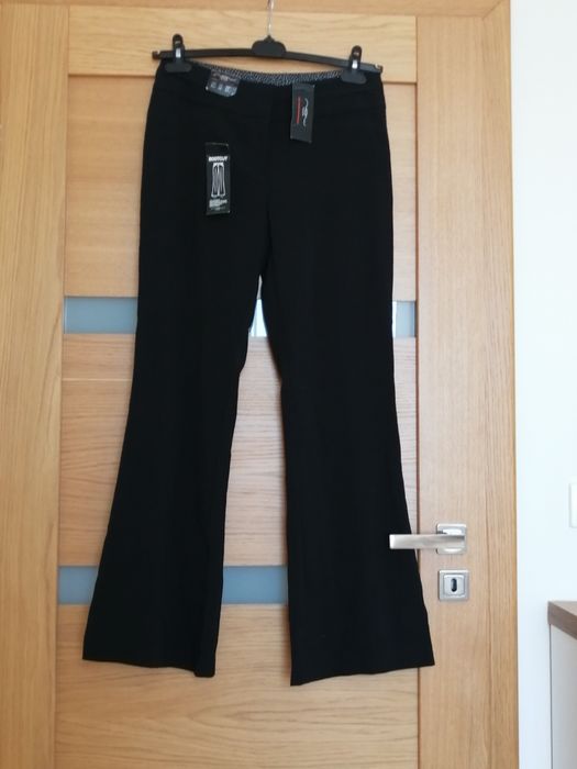 Spodnie z szerokimi nogawkami 38 M New Look