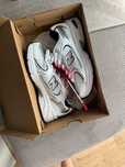 Biały^nadzieja^NewBalance530^UnisexTrampki Roz.40