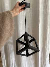 Lampa żyrandol industrialny geometryczny czarny minimalistyczny