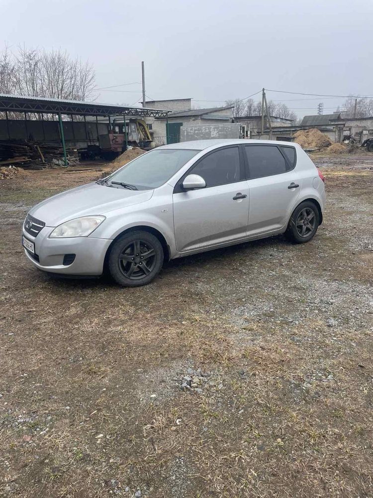 Kia seed автомат