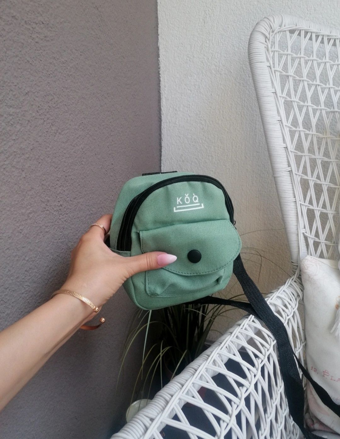 Zielona mini torebka na pasku S