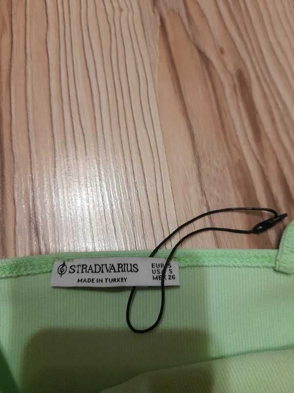 Zielony crop top Stradivarius rozm S