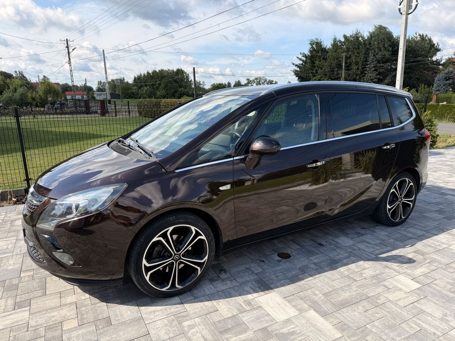 Opel Zafira C, 1986cm3, 2kpl felg aluminiowych