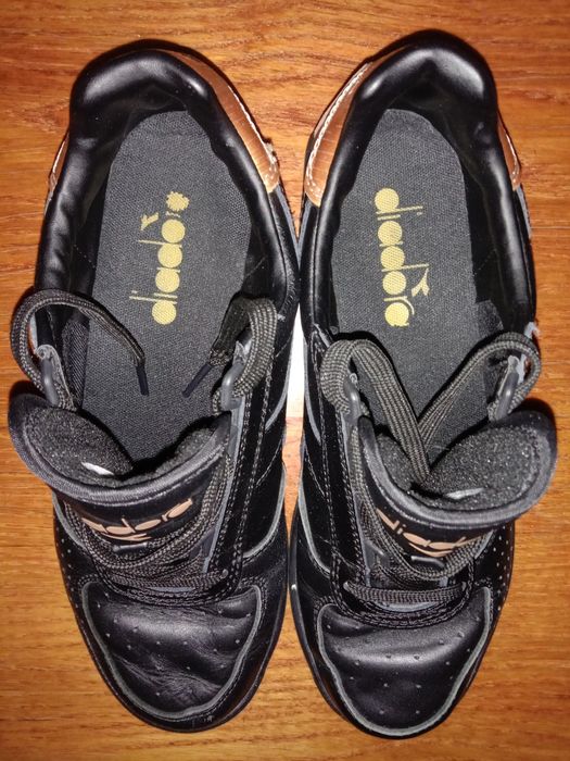 Кроссовки diadora женские оригинал в отличном состоянии