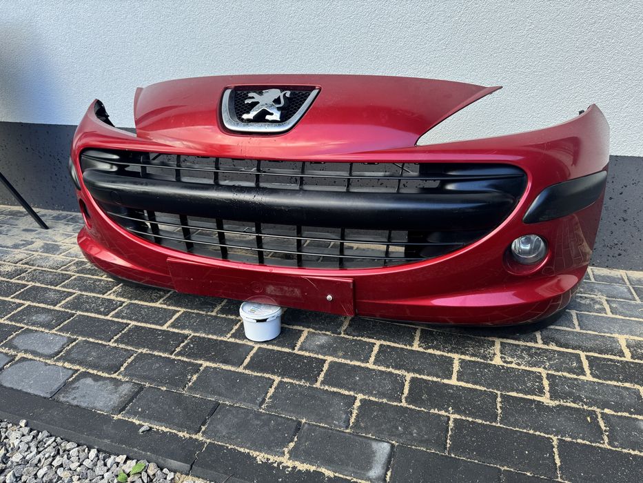 Zderzak przod Peugeot 207