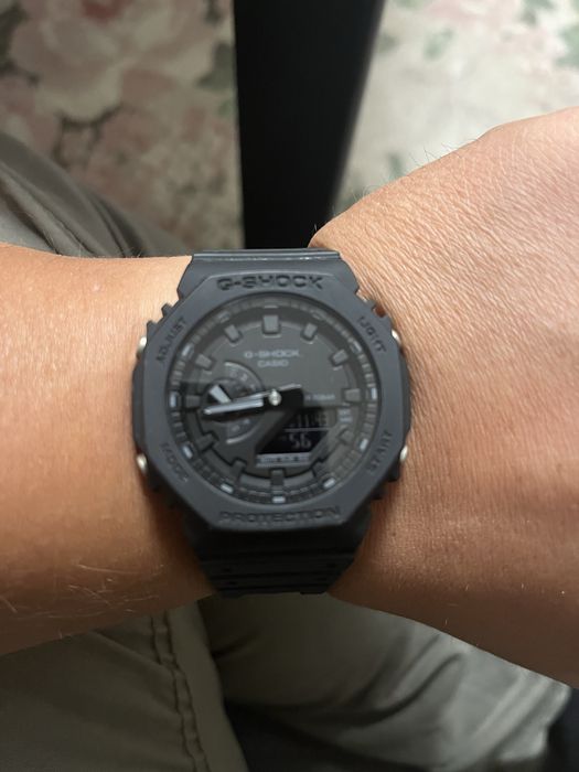 Продам часы Casio