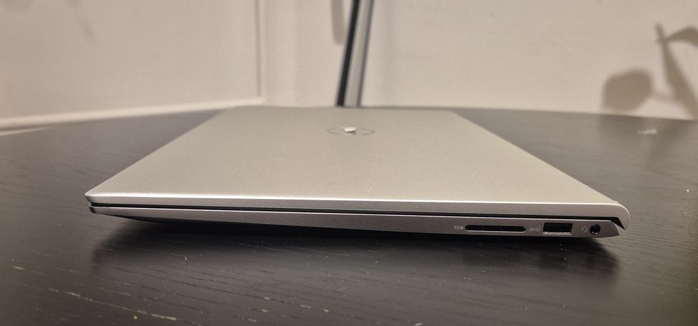 Laptop Dell Inspiron 15 16 GB RAM 512GB SSD Win11 BDB
