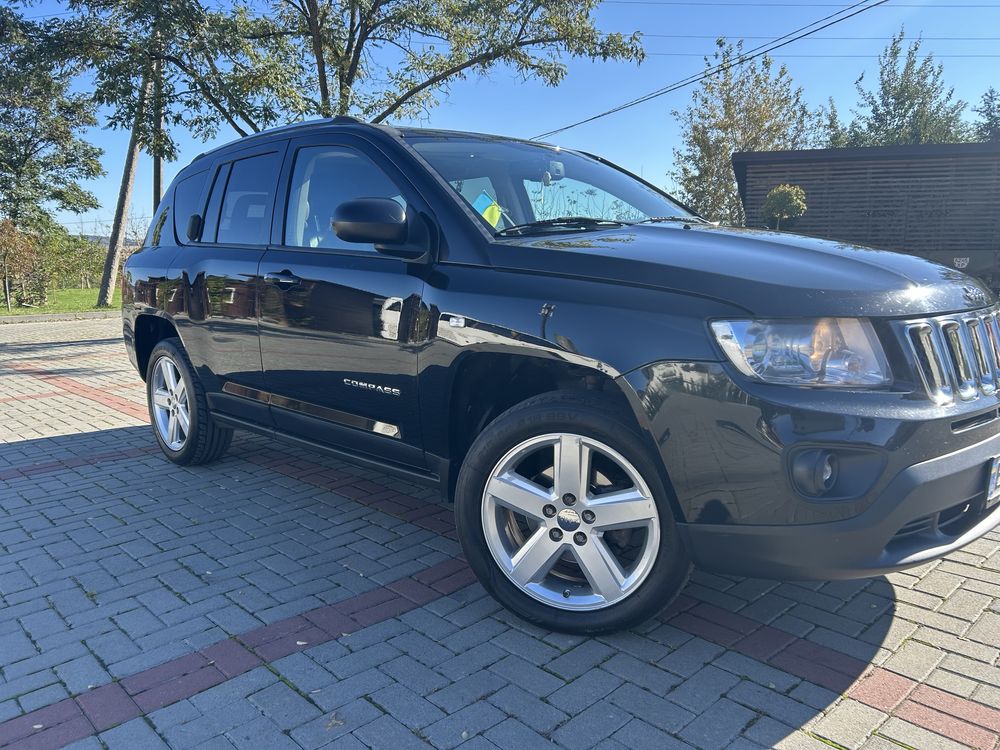 Продам Jeep Compass 2011 року 2.2 CRD MT