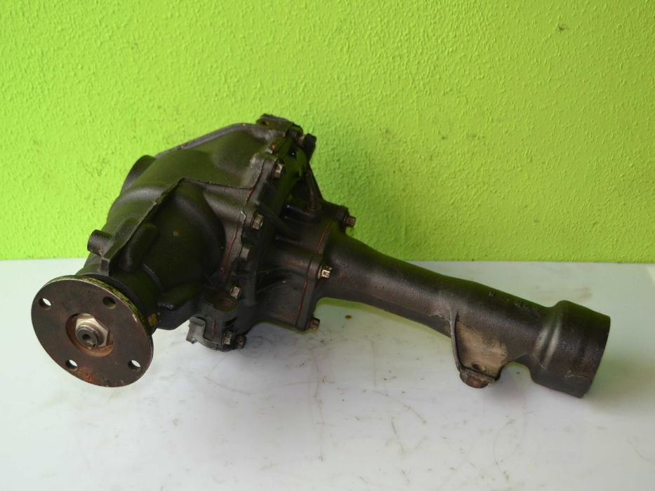 Dyferencjał Dyfer Przód TOYOTA LAND CRUISER 3.0 TD  3.909 / 43:11 /