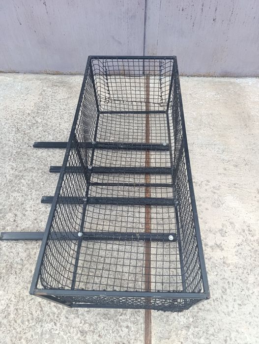 Продам Багажник, карзину на квадроцикл в гарному стані .