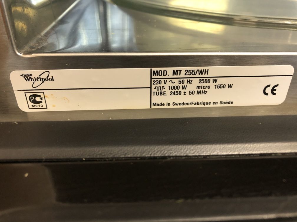 Микроволновая печь  Whirlpool