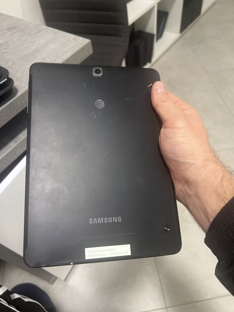 Планшет Samsung Galaxy Tab S2. T818. LTE. 32 гб. Гарантія