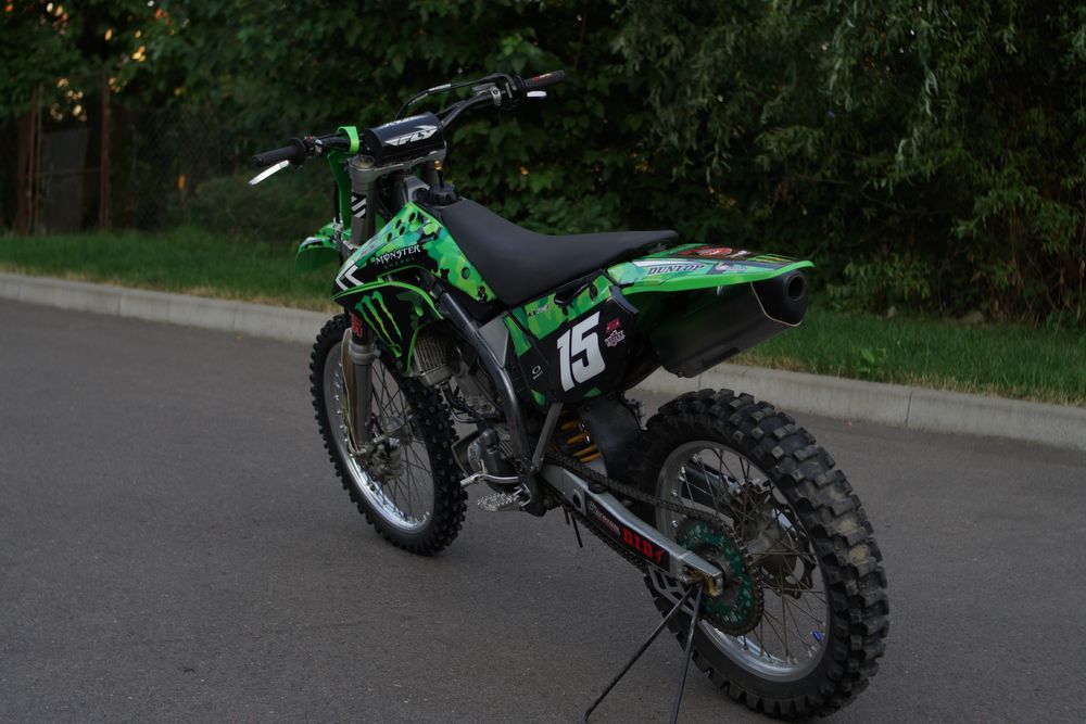 Kawasaki kx250f 2005p
