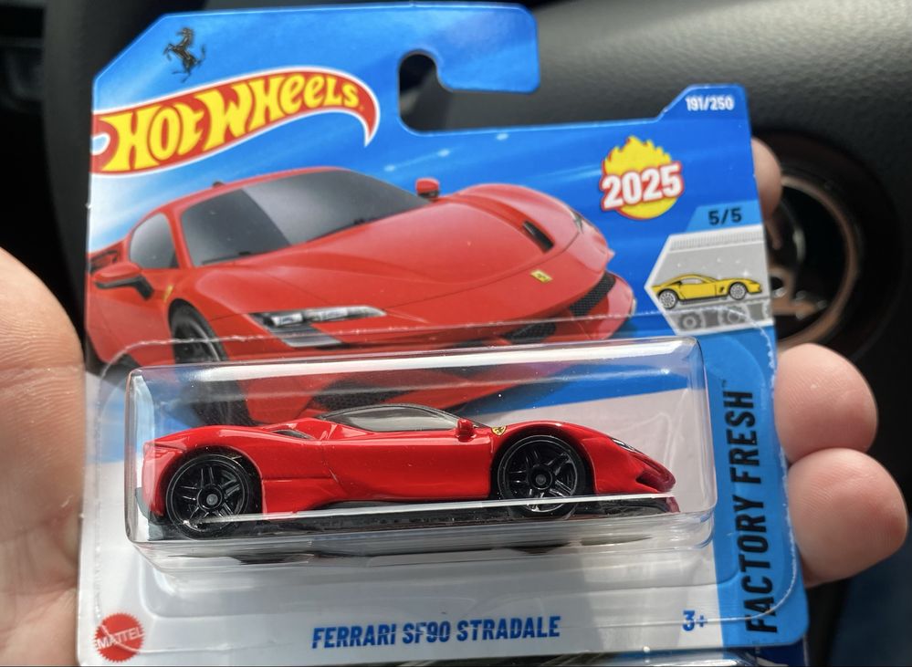 Hot Wheels Ferrari SF90 Stradalle 40 sztuk