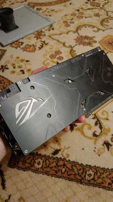 Продам рабочую amd rx 480 8gb