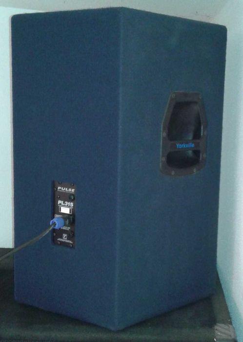 2 Colunas Yorkville - PULSE /PL 315 - 350 Wts.-8 ohms Som profissional