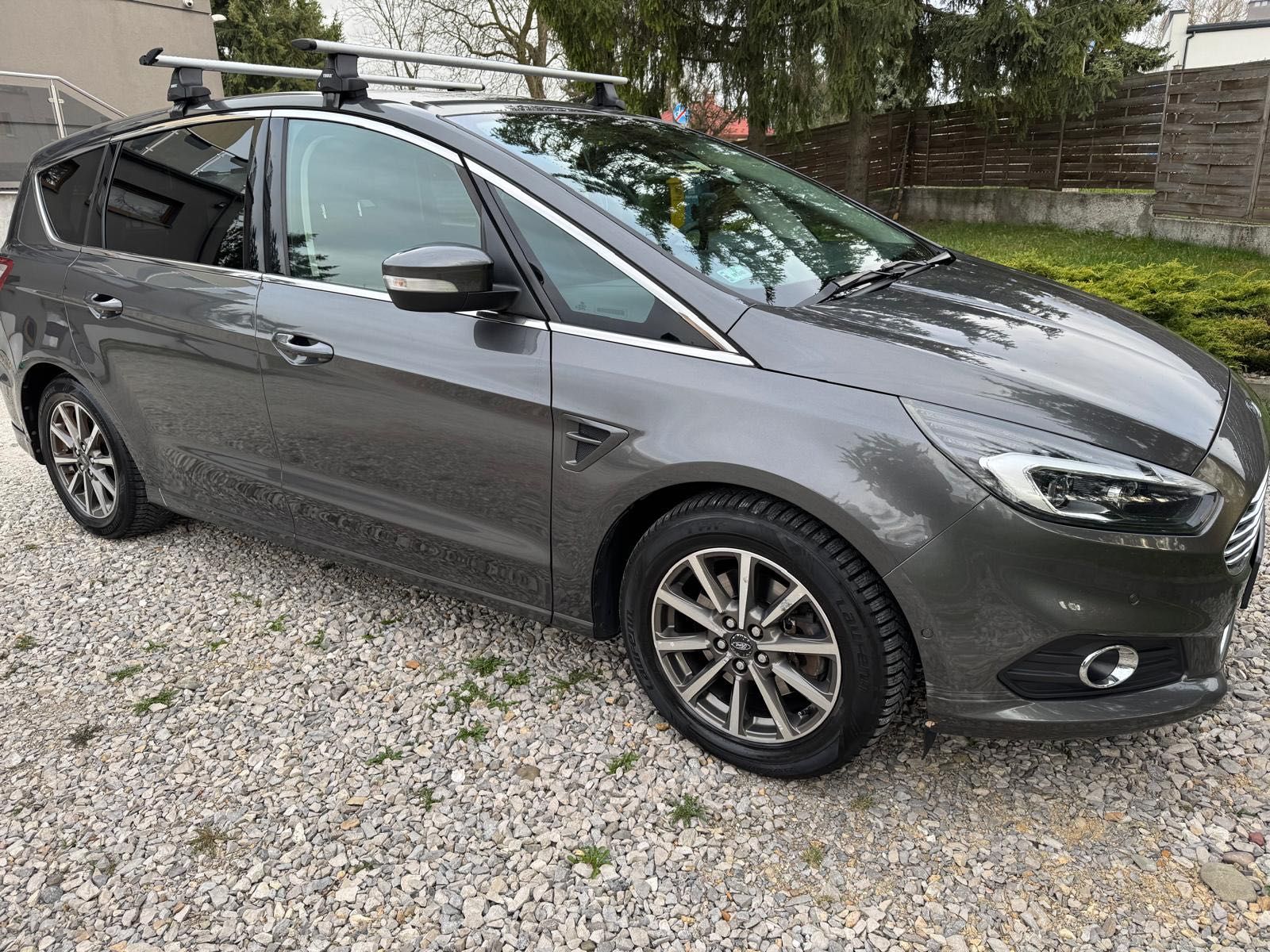 Ford S-max Titanium 4WD Powershift