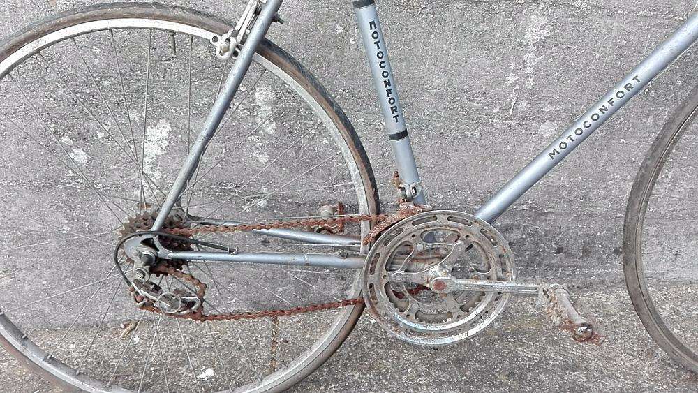 Bicicleta de ciclismo Moto Confort BC 100