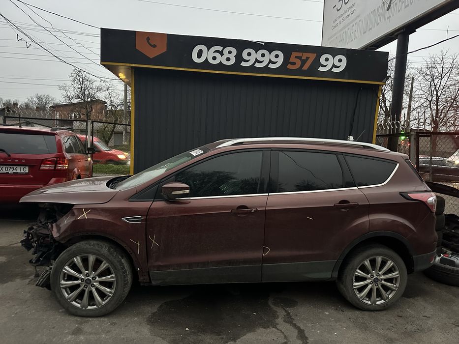 Разборка Ford Escape 2013 -2019 awd 2.0  Titanium мотор двері капот