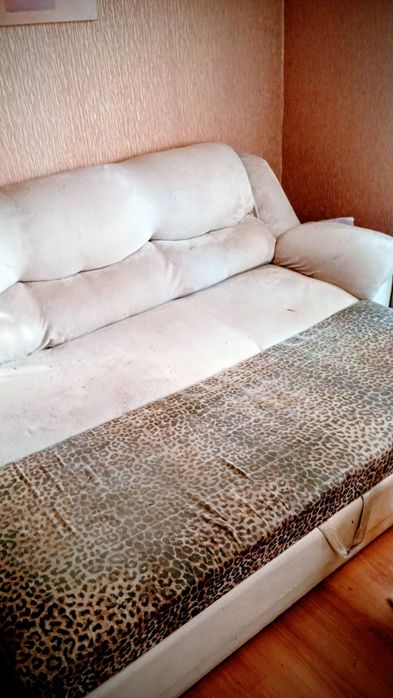 Продам великий диван б/у