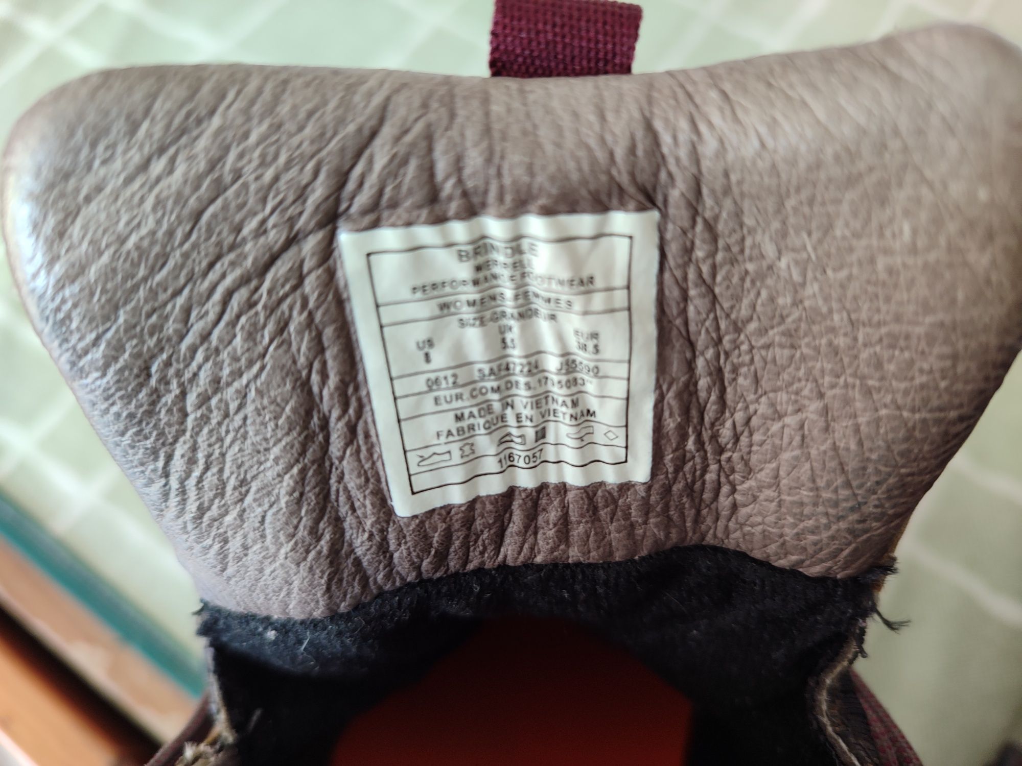Bota Merrell á prova d'agua