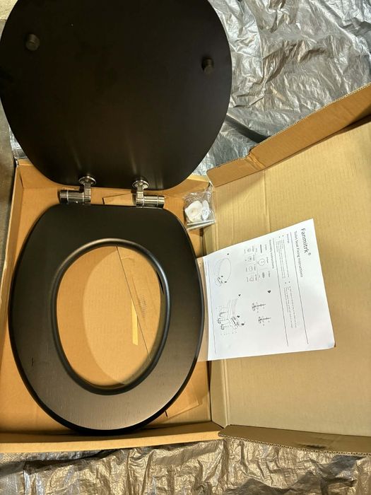 Sprzedam deski toaletowe