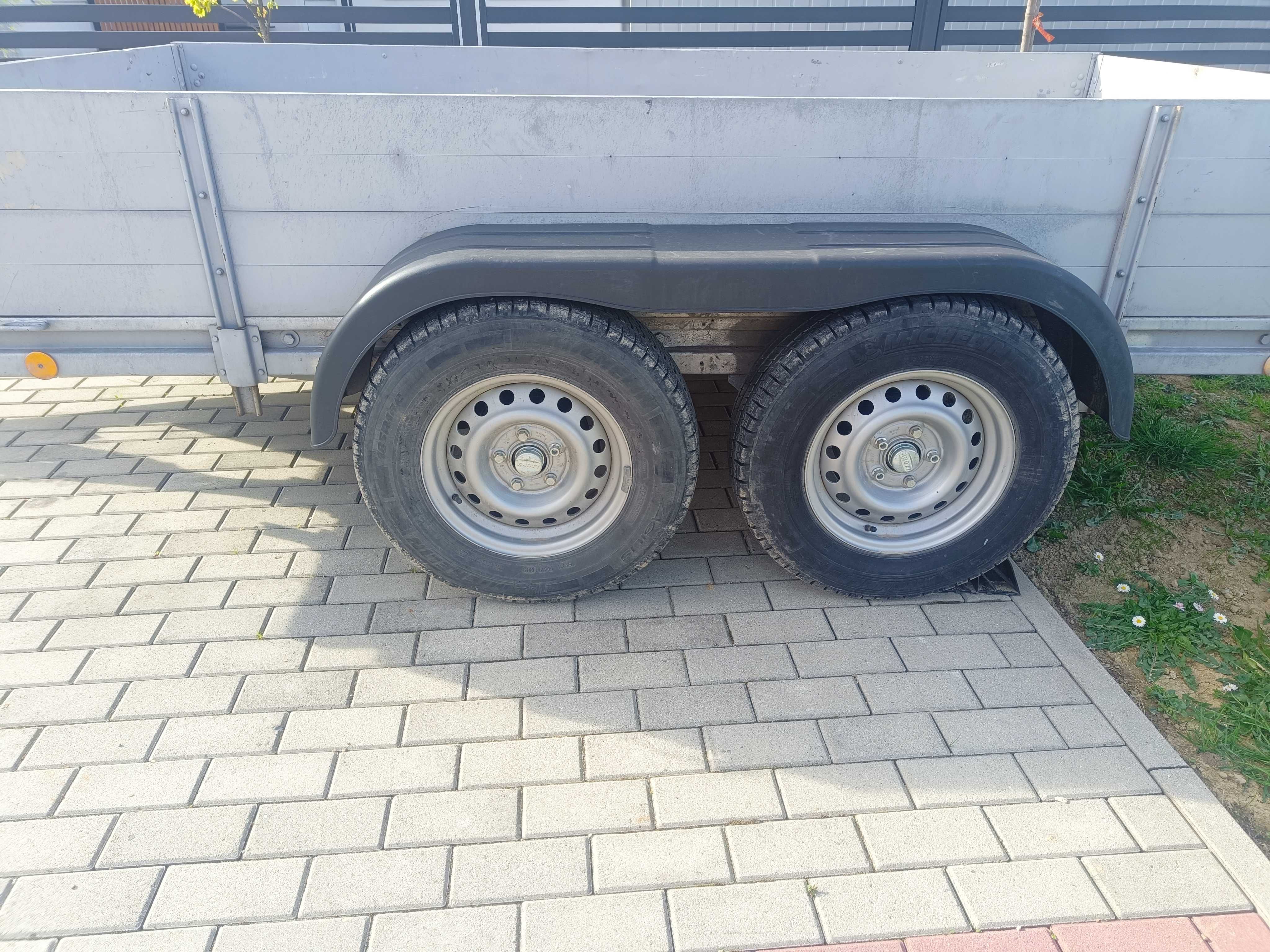 Przyczepka samochodowa 2.5t