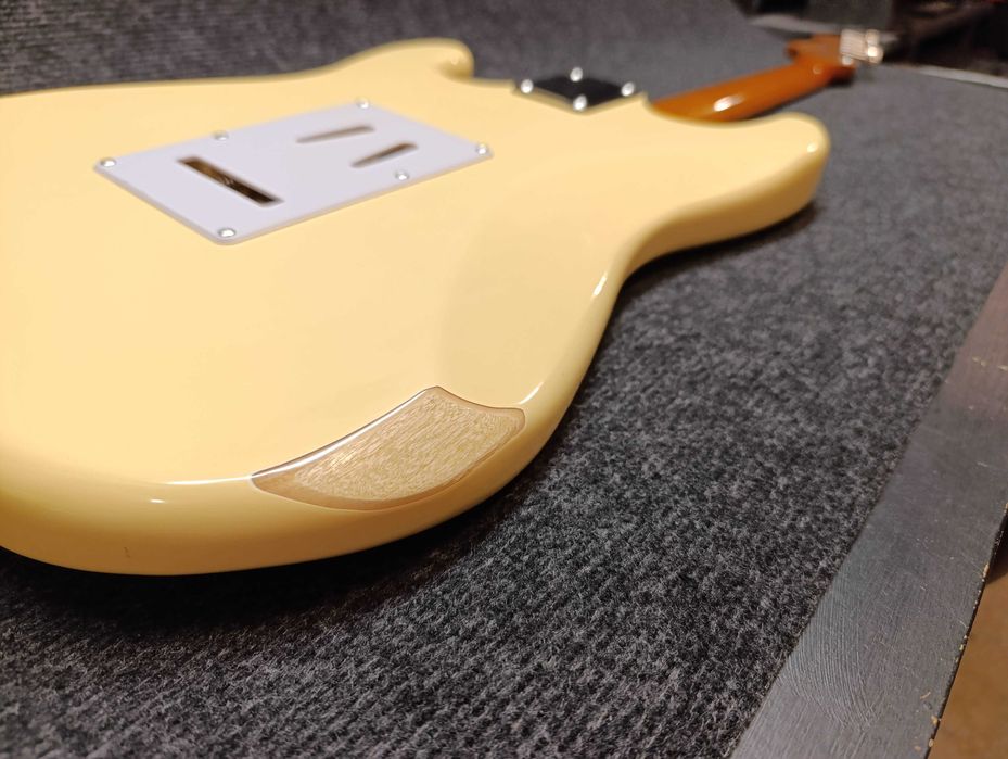 gitara elektryczna stratokaster Leszczyński guitars