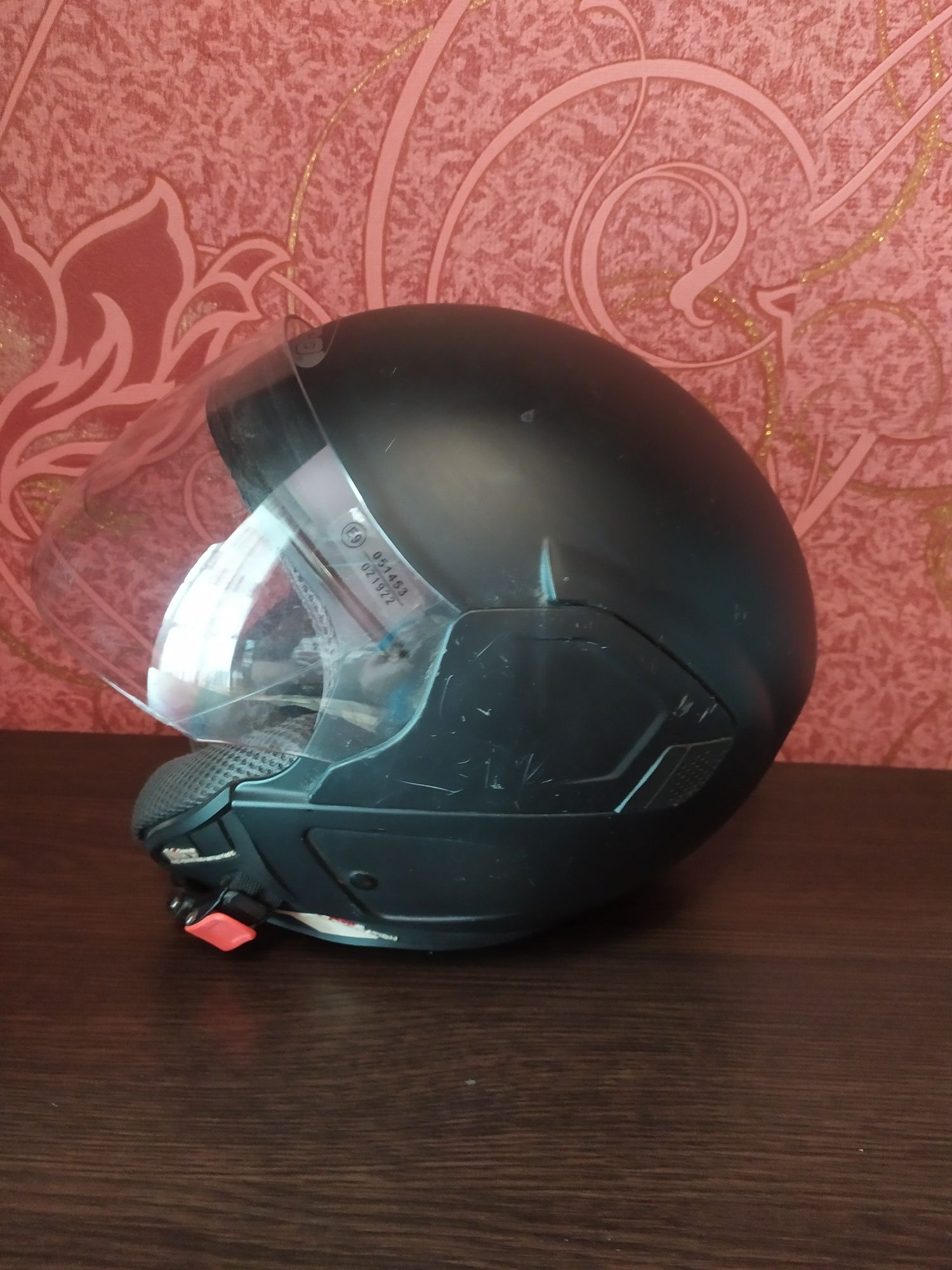 Шлем мотоциклетный