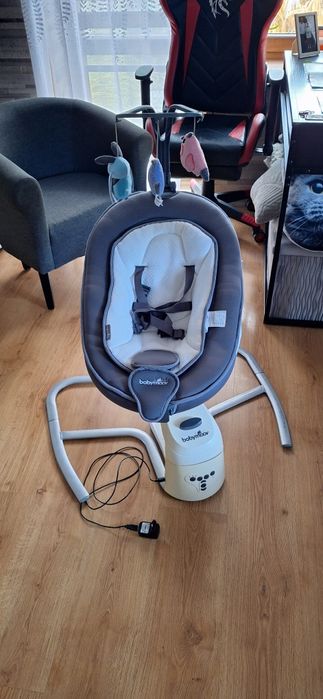 Bujaczek leżaczek huśtawka BABYMOOV