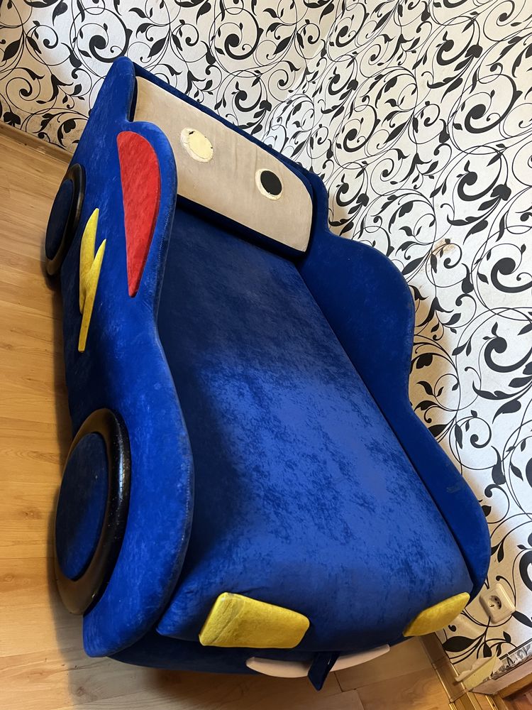 Кровать диван детский машина маквин