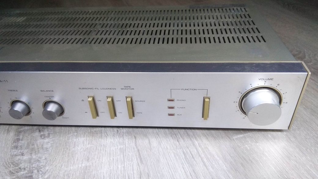 Стерео підсилювач HITACHI HA-11