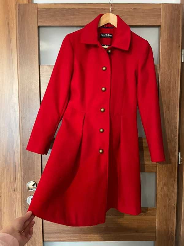 czerwony płaszcz płaszczyk 36 S miss selfridge rozkloszowany podszewka