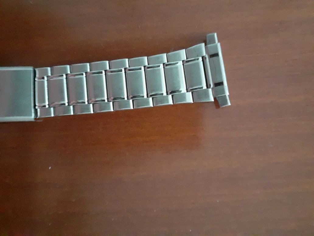 Bracelete de relógio em aço