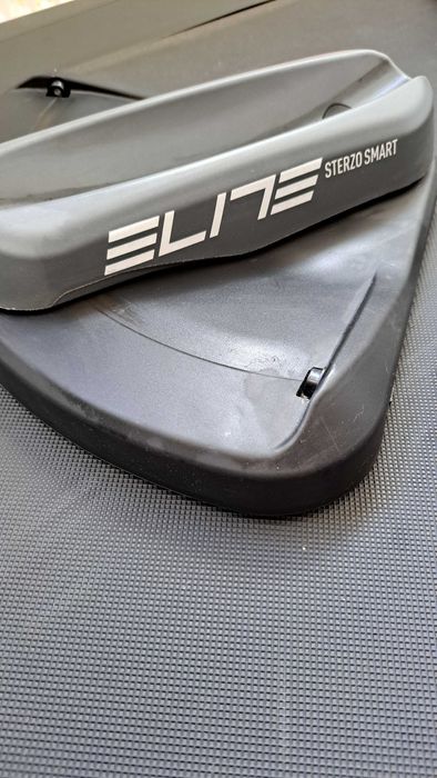 Підставка ELITE STERZO Smart