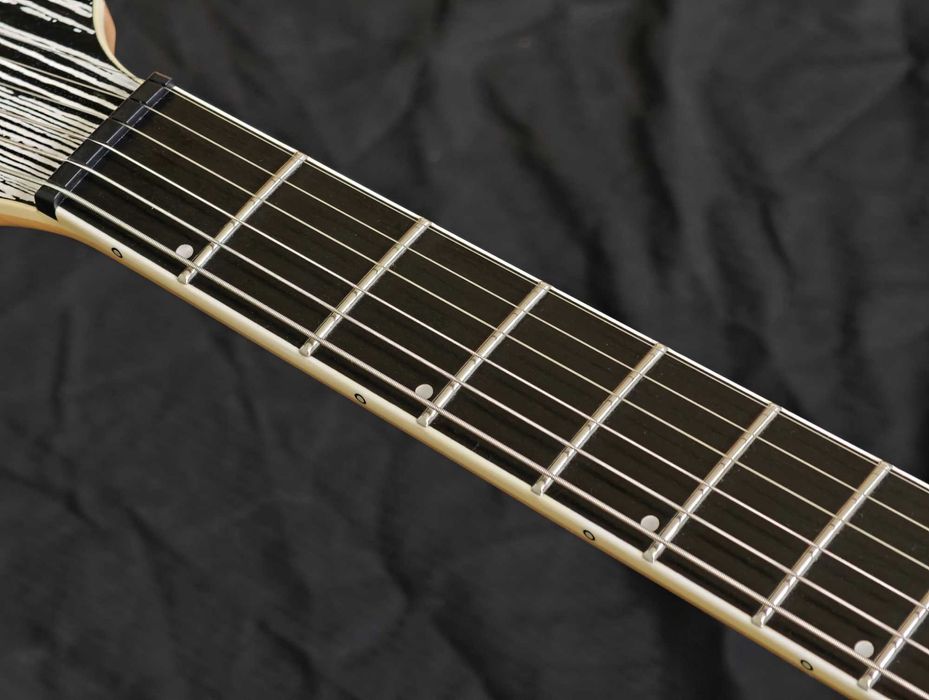 Jackson Pro Series Dinky® DK Modern Ash HT6