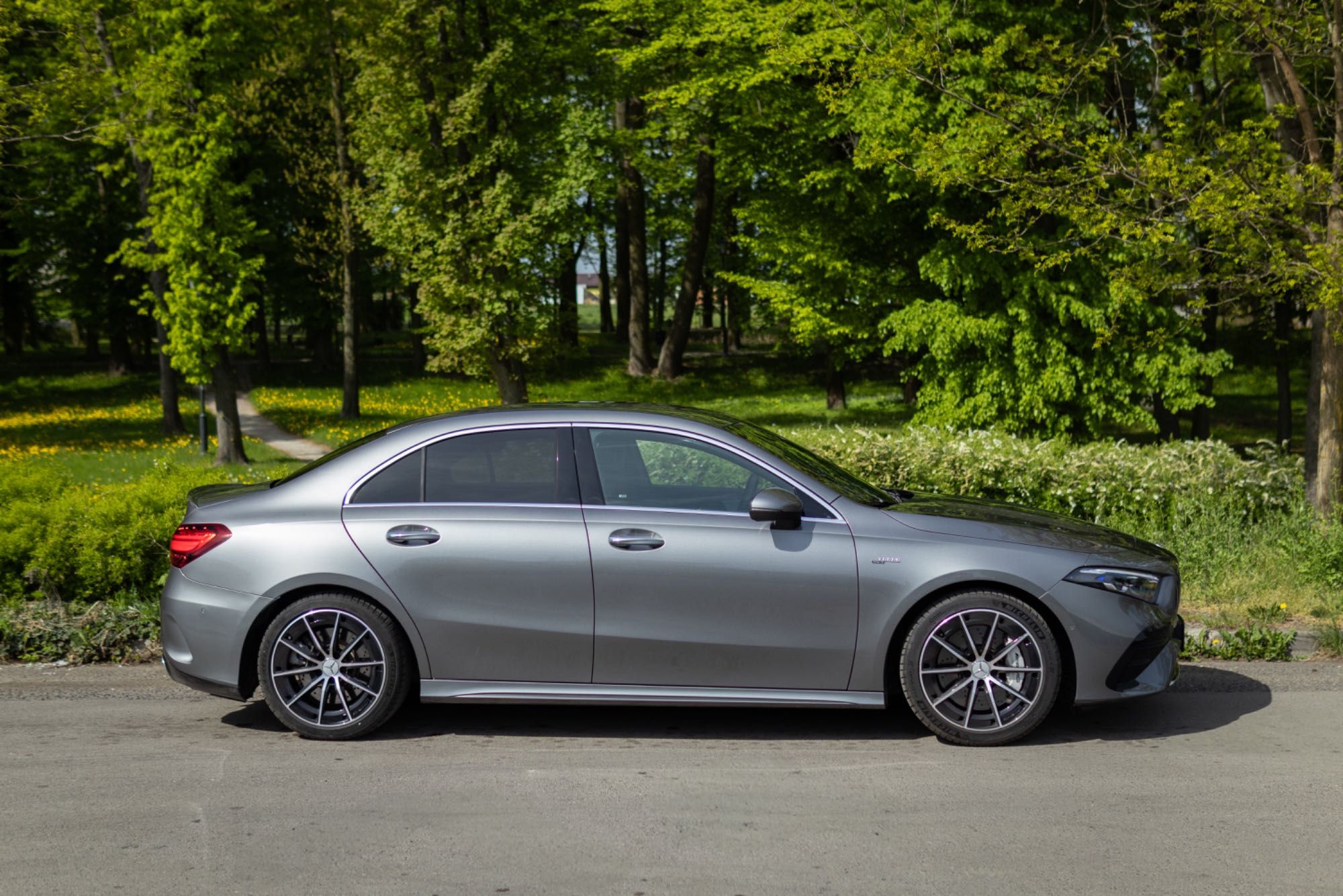 Wynajem aut wypożyczalnia Mercedes A35 AMG PROMOCJA 30dni 6999!