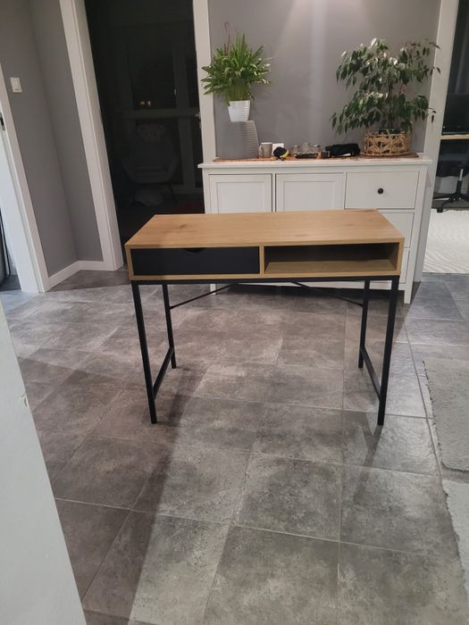 Biurko jysk jak nowe