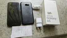 Samsung Galaxy A5  2017 z dodatkami