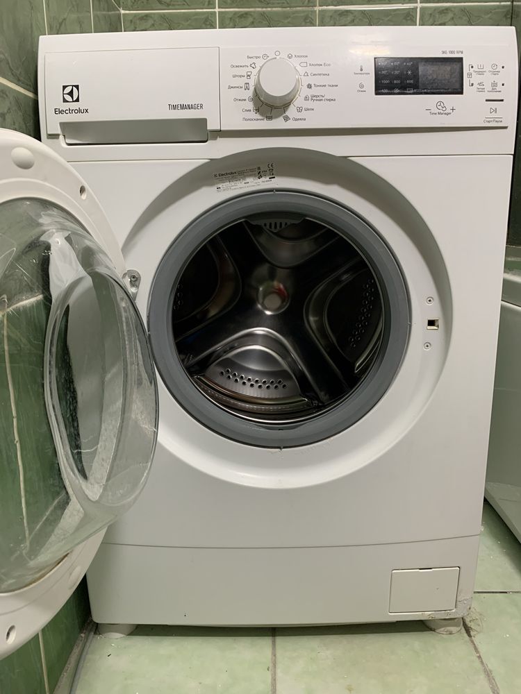 Пральна машина Electrolux