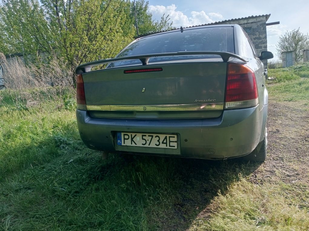 Vectra C на экономном моторе