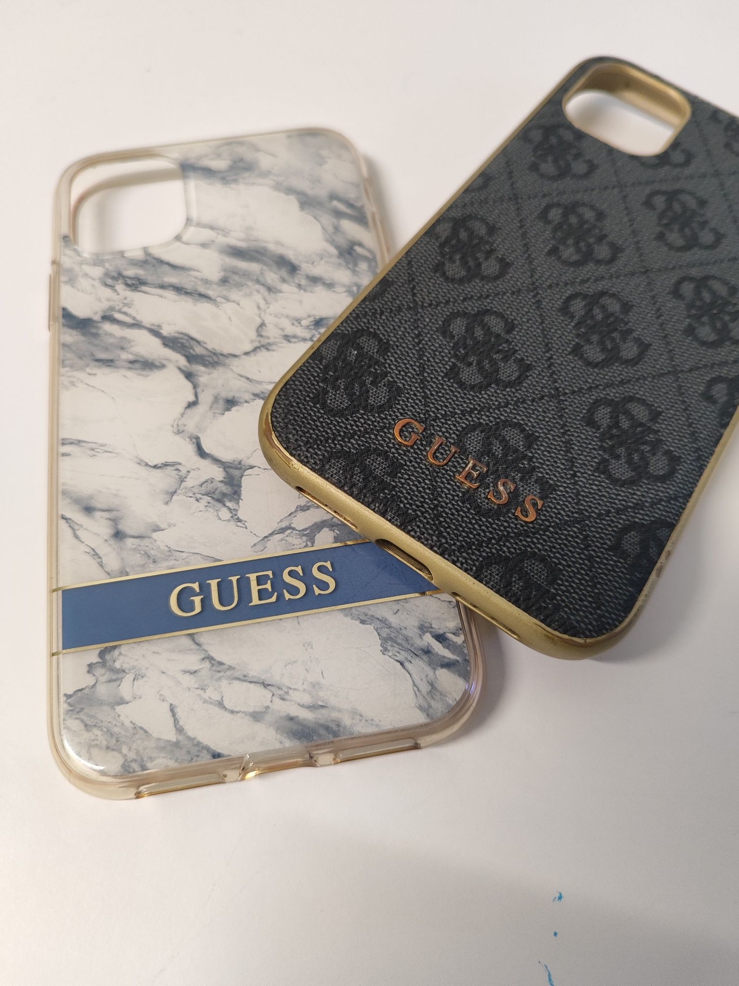 Etui iPhone 11 iPhone XR Guess