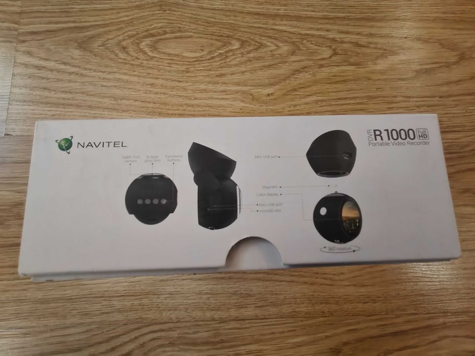 Wideorejestrator  Navitel R1000.