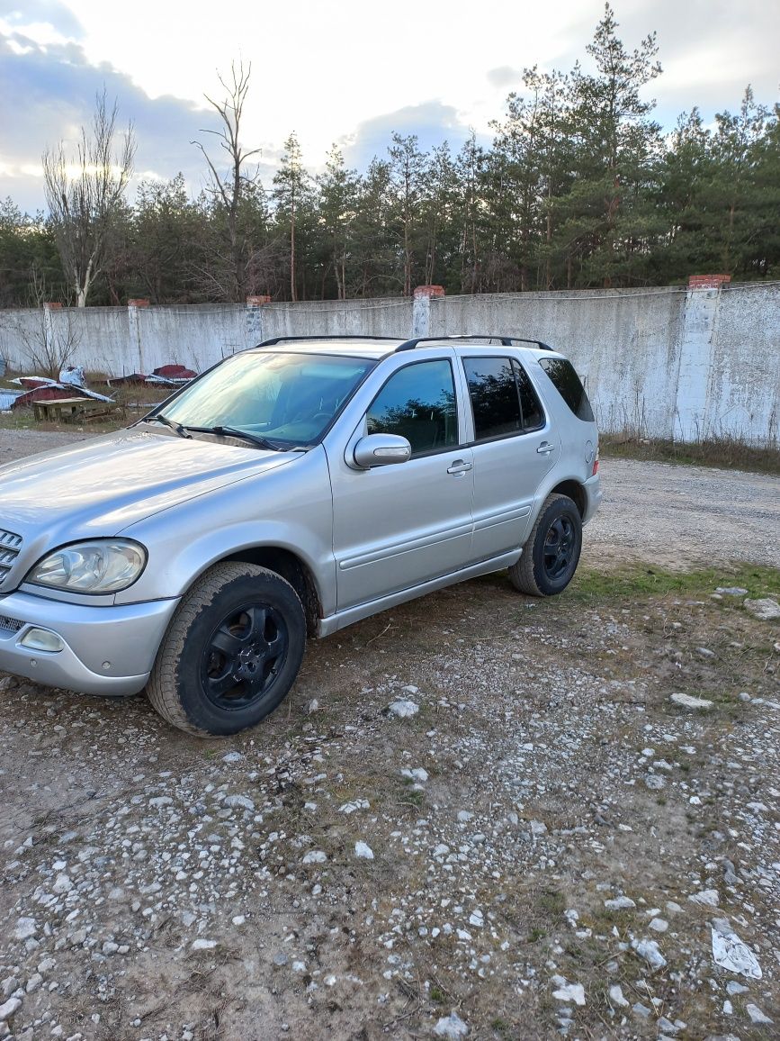 Продам надійний автомобіль